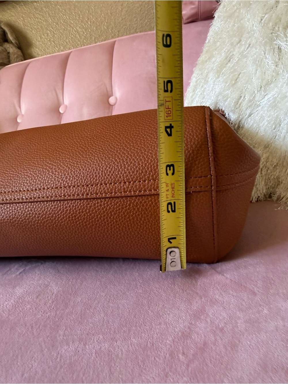 💯Auth! Emporio Armani Saddle Brown Leather Bag Tote Branded Strap Gold Hardware - Picture 9 of 16